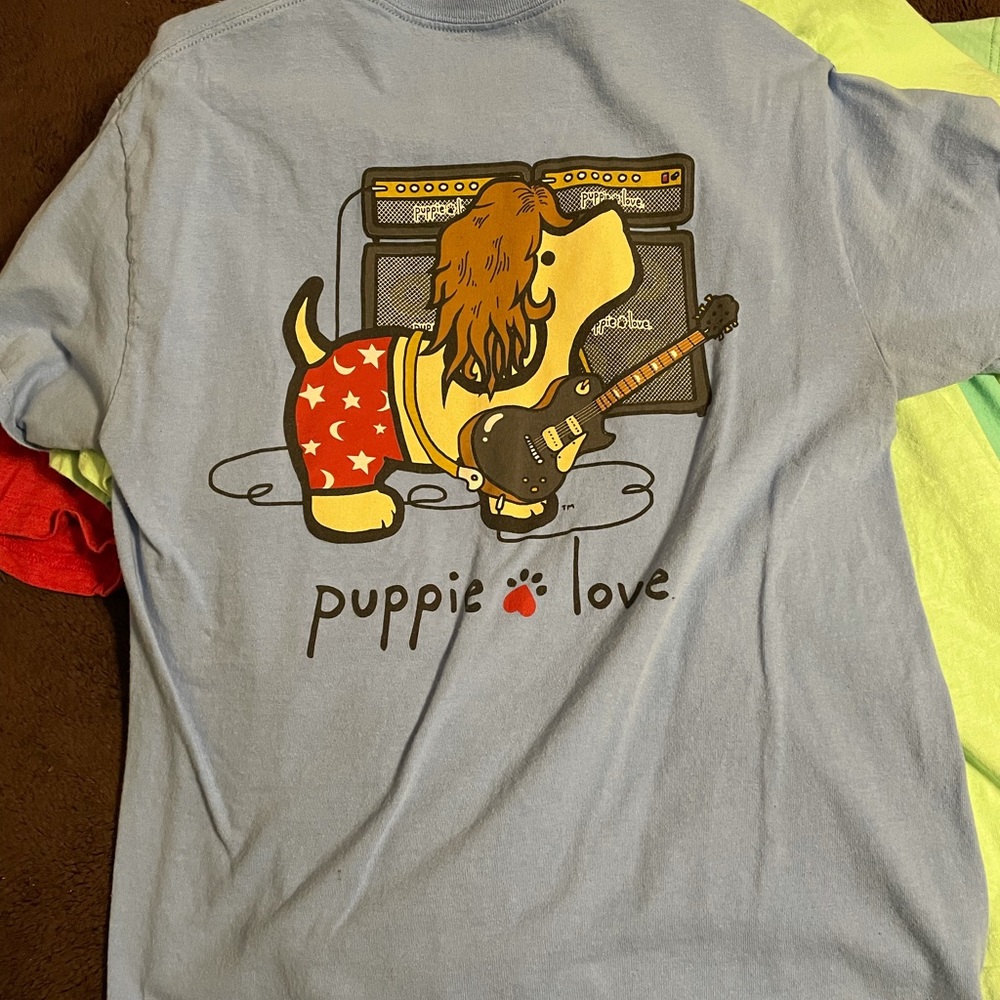Puppy love tee